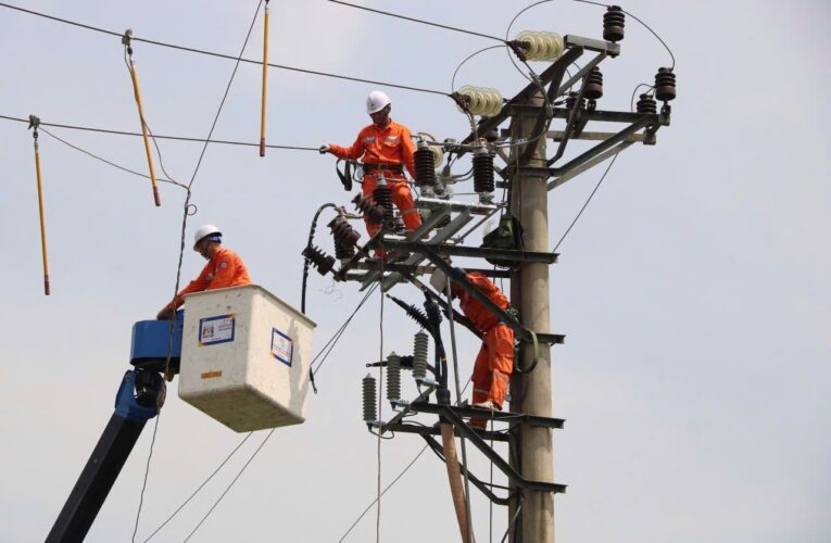 Điện lực Hải Phòng lý giải hóa đơn tiền điện tăng cao